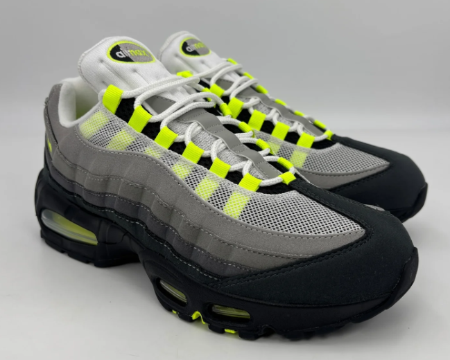 Nike Air Max 95 OG “Neon” 2026 - Black/Neon Yellow/Cool Grey (HM4740-001)