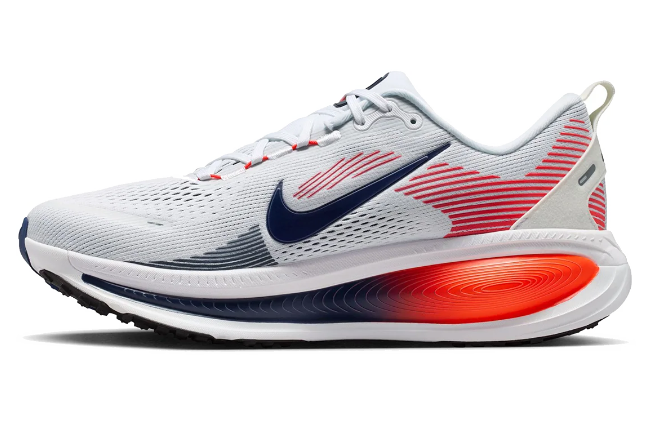 Nike Vomero 18 Running Shoes - Barely Green/Crimson