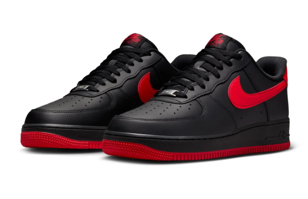 Nike Air Force 1 Low '07 'Bred'