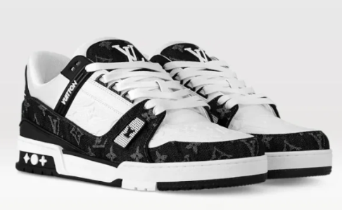Louis Vuitton Men's LV Trainer Sneakers - Black/White Monogram