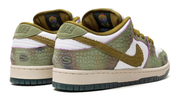 Nike SB Dunk Low Pro Alexis Sablone “Chameleon” (HJ3386-300)