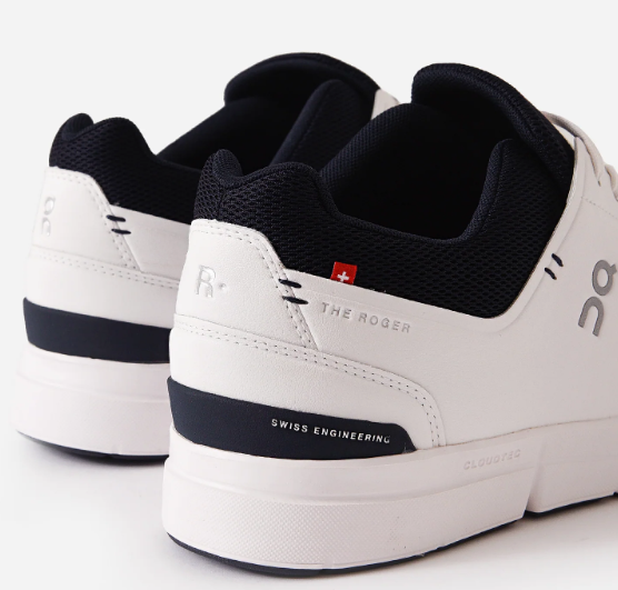 On Men's The Roger Advantage Sneakers
